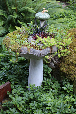 Birdbath Planter Finial